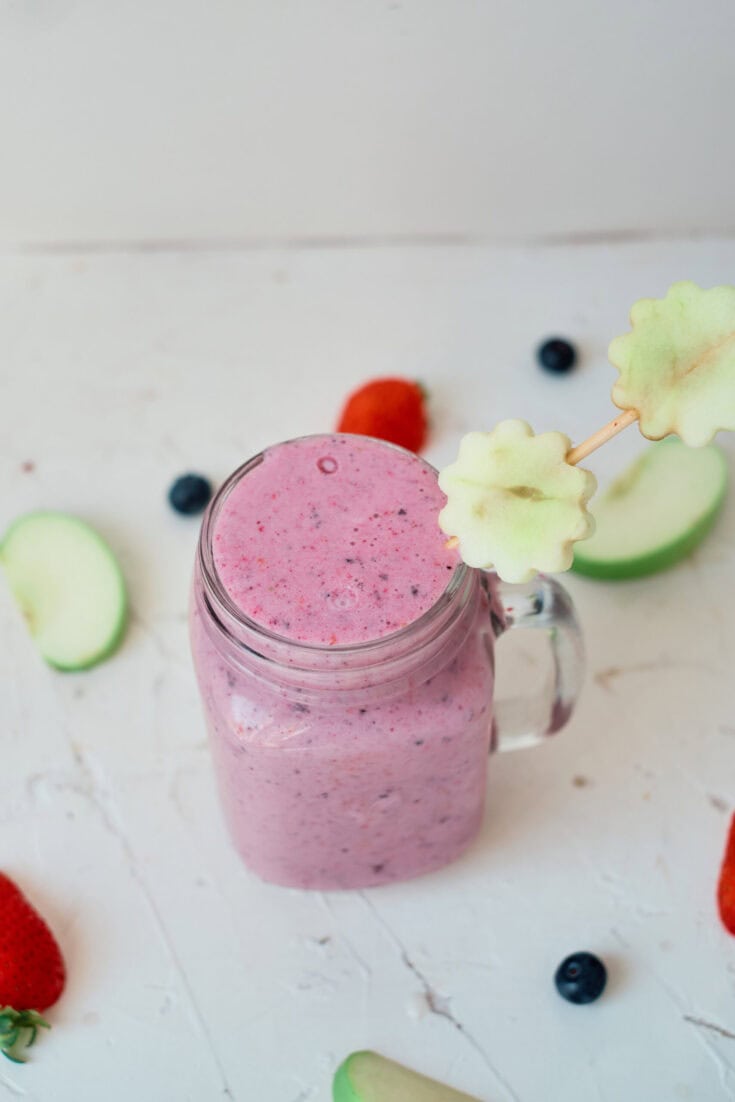 Apple Strawberry Smoothie