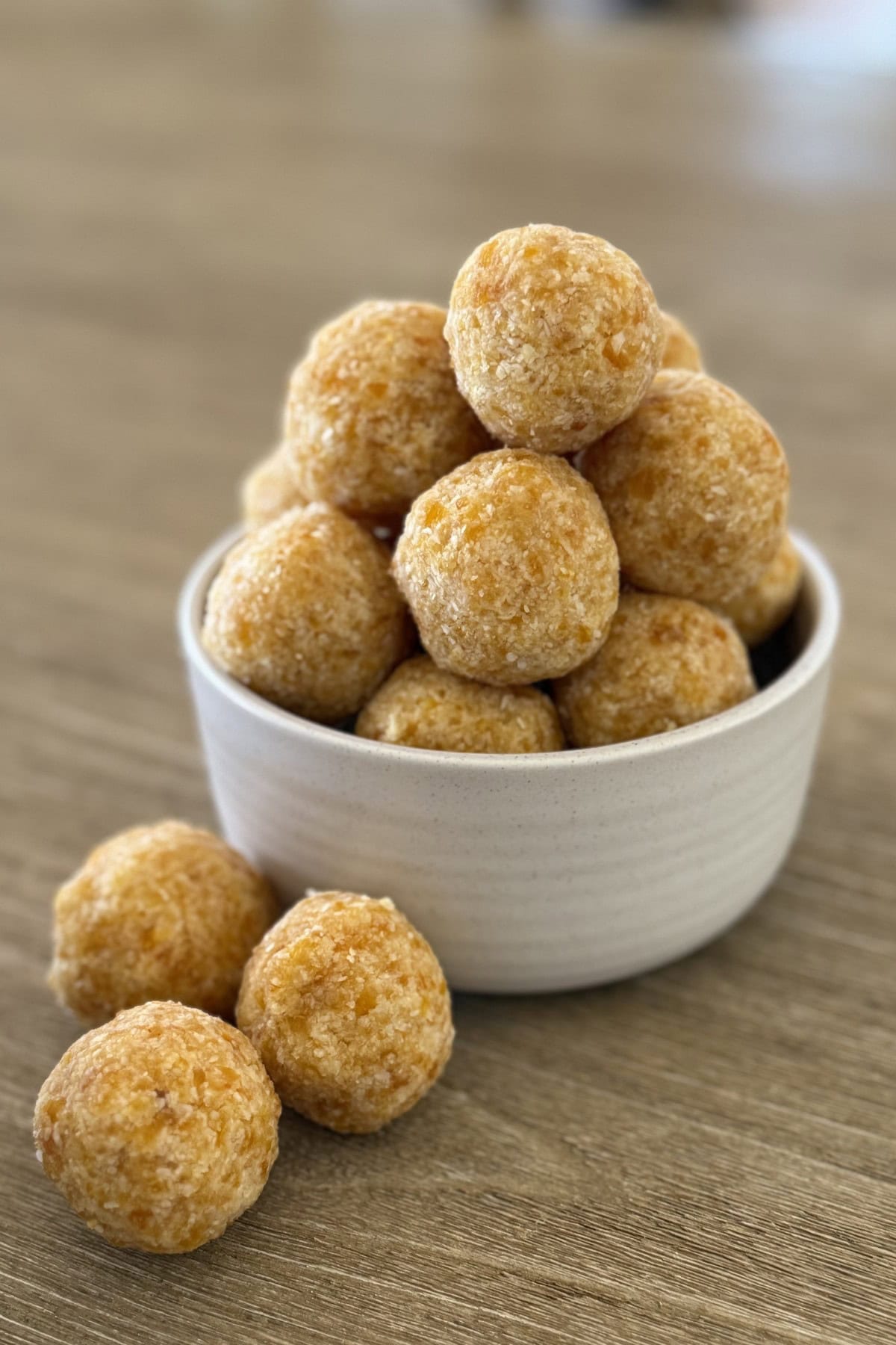 Apricot Bliss Balls Recipe
