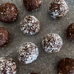 Chocolate Peppermint Energy Balls Recipe