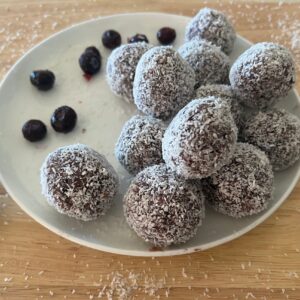 Delicious berry bliss balls