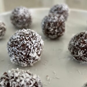 Energy Balls for Kids GF NF and Without Oats