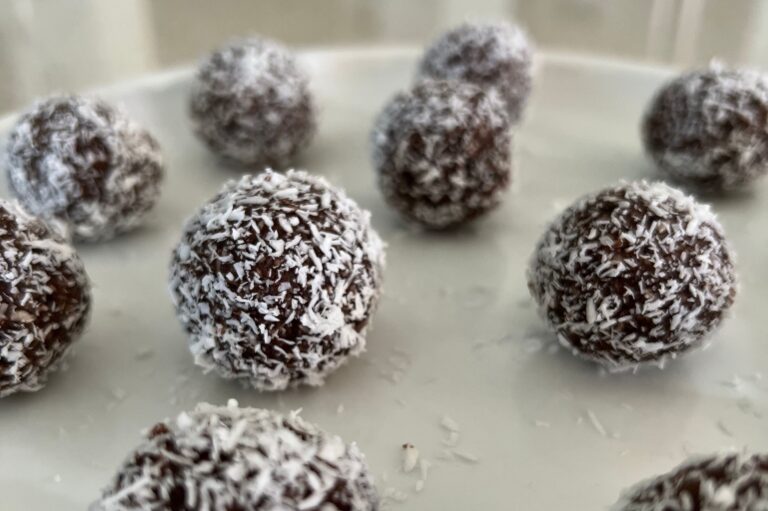 Energy Balls The Kids Will Love (GF, NF & Without Oats)