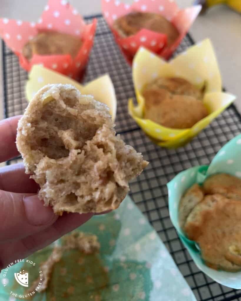 fluffy gluten free banana muffins