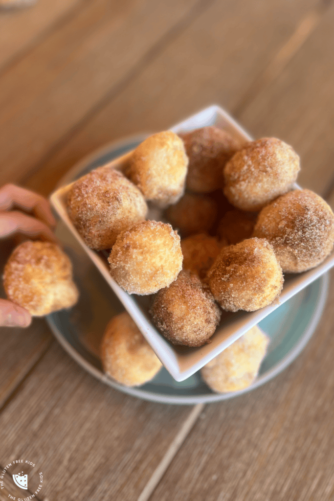 Gluten-free donut balls with cinnamon