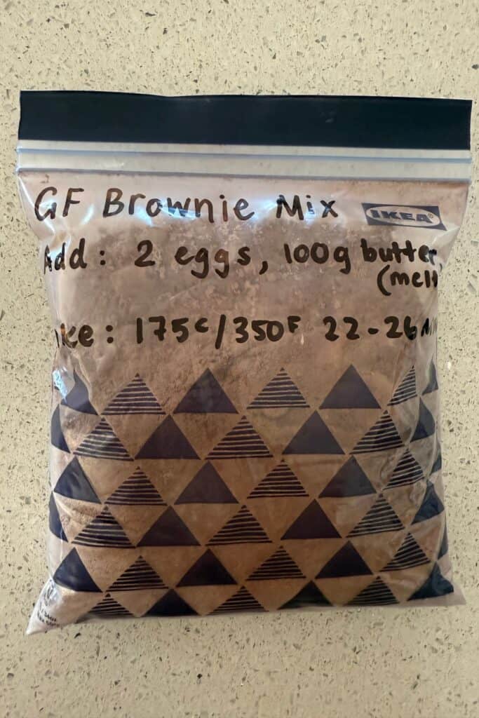 Ziplock of make ahead gluten-free brownie mix recipe