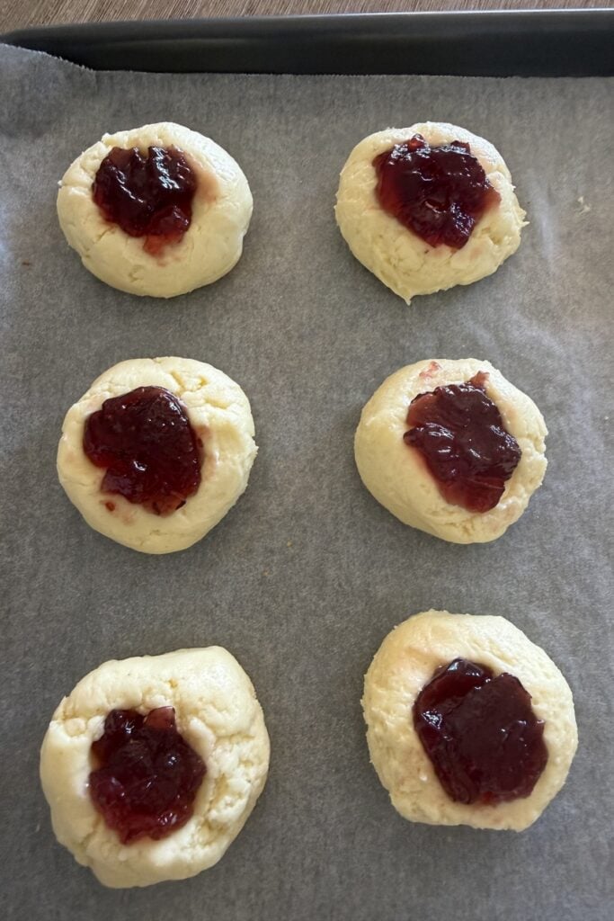 For gluten-free jam drops, make a small indent in the centre and spoon in jam.